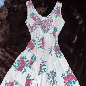 early 2000s vintage flower dress